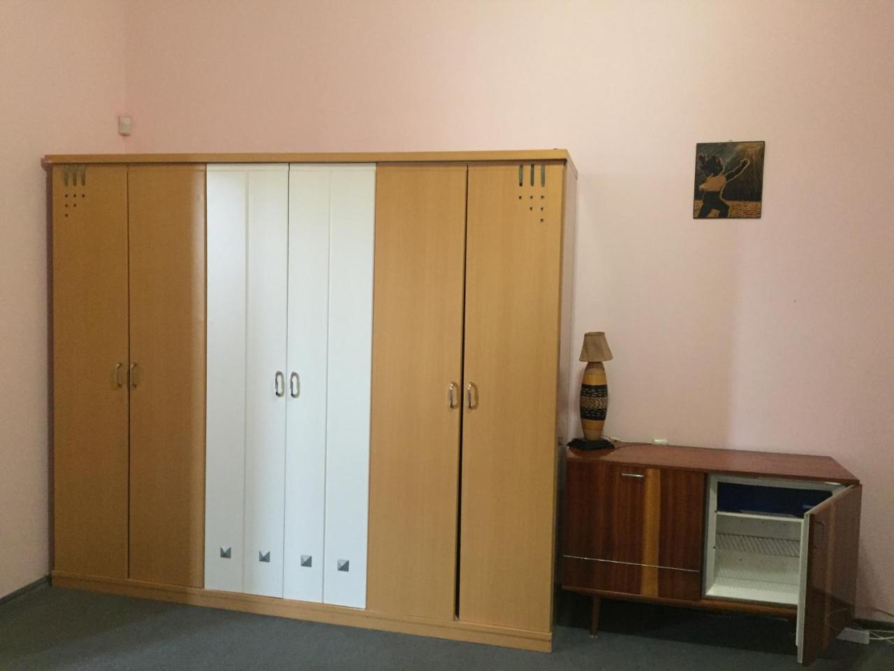 Noy Hostel Yerevan Exterior photo